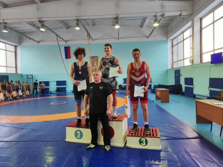 Соревнования по греко-римской борьбе "Памяти тренеров-преподавателей по греко-римской борьбе..